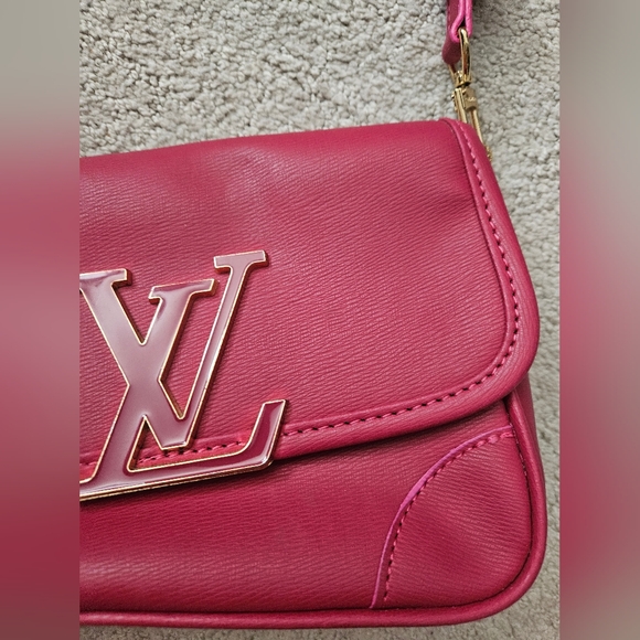 Pink INSPIRED designer Bag - Picture 2 of 16